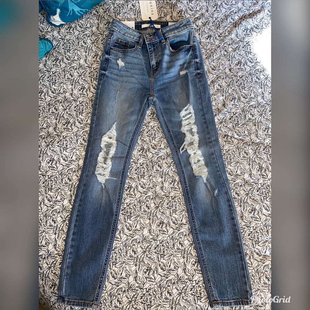 OOTDFash Clara High Rise Skinny Crop Jeans